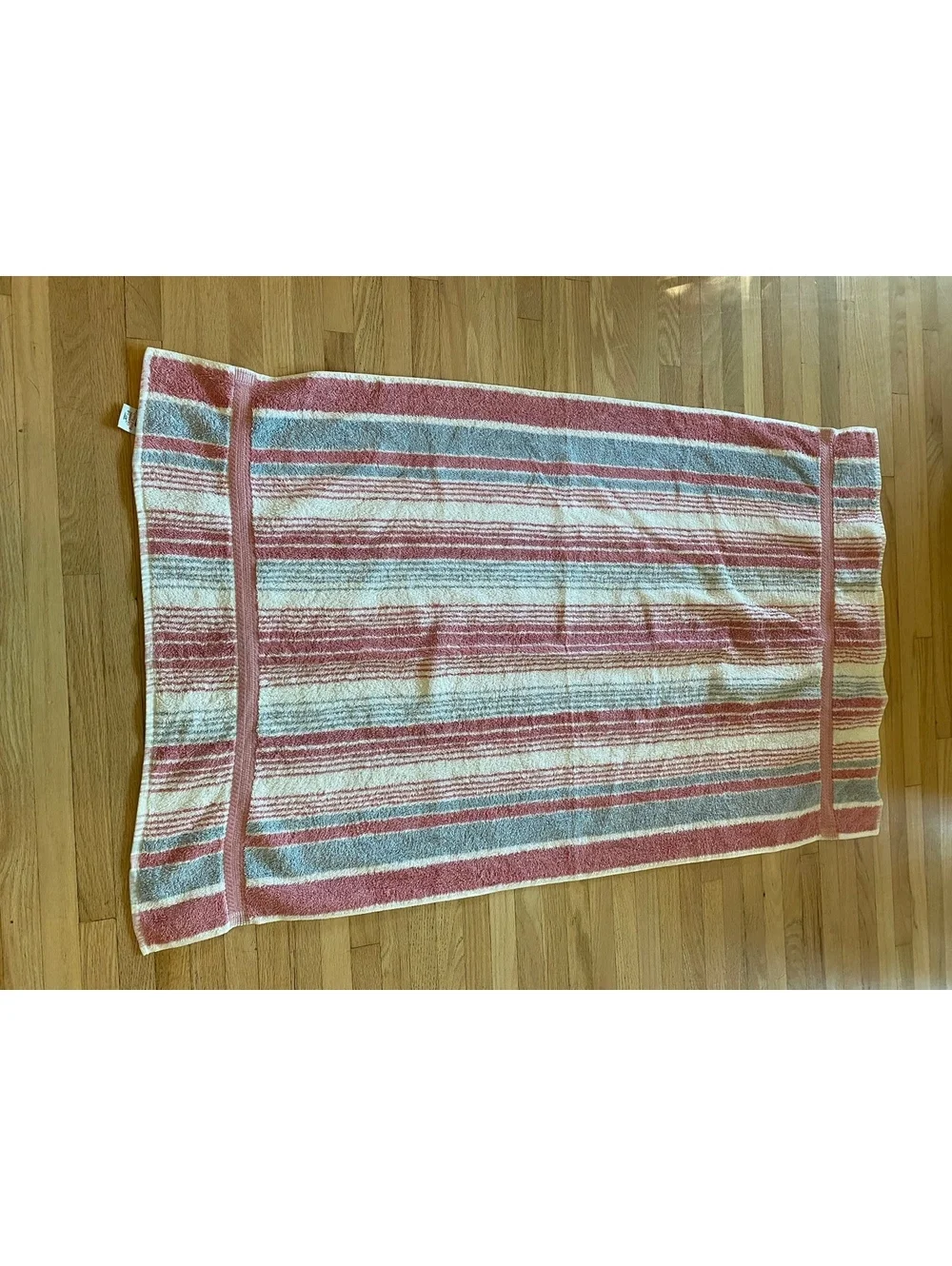Vintage 80's Cannon Royal Family mauve slate cottage cotton stripe bath towel